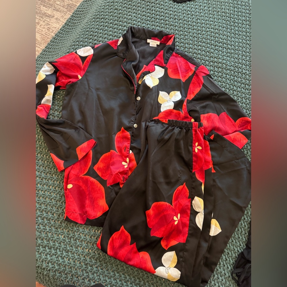 Silky Black Set with Bold Red Floral Print